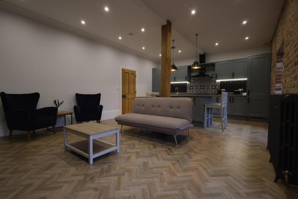 Red Lion Apartments Spalding Εξωτερικό φωτογραφία